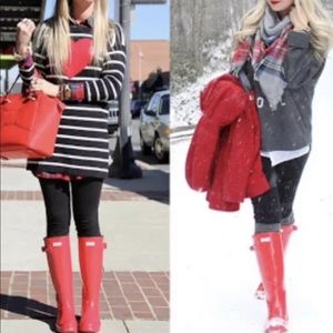 Hunter Original Women's Tall Rain Boots RED SIZE 6 (more like size 7)